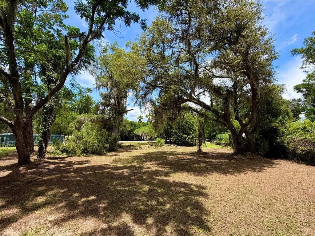 424 Margaret Street Bronson FL 32621