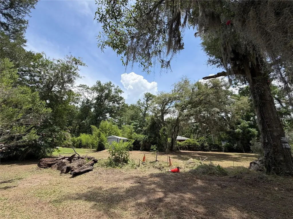 424 Margaret Street Bronson FL 32621