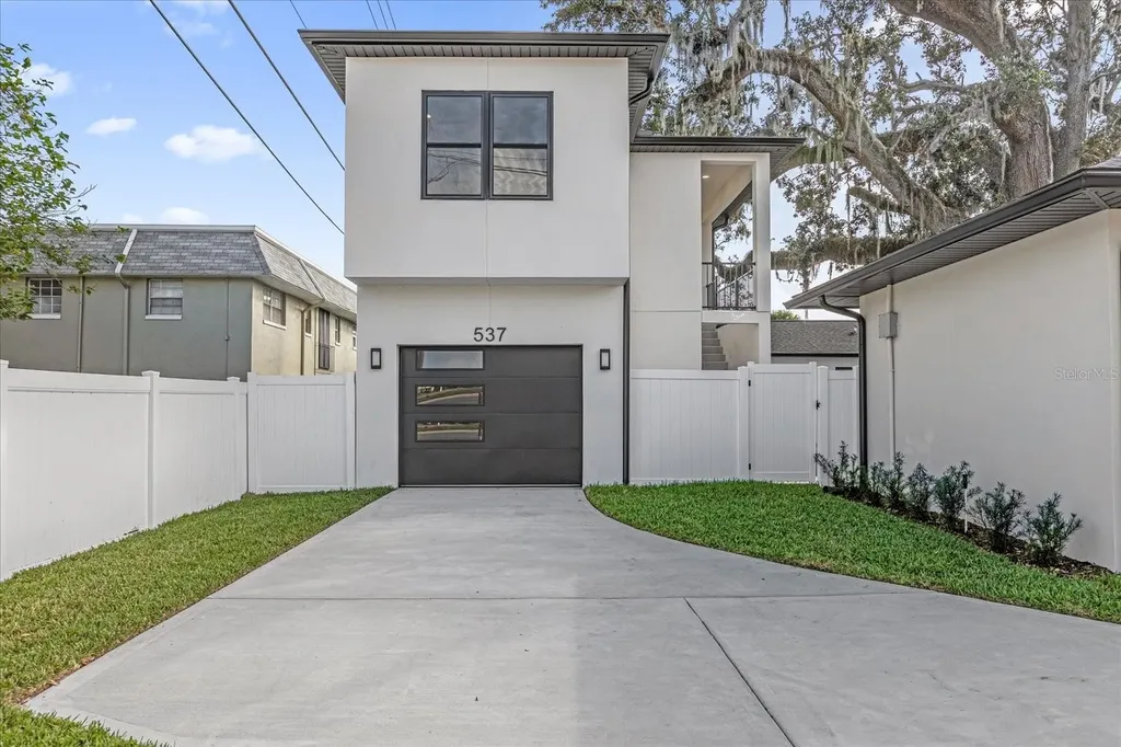 4401 Rockledge Road Orlando FL 32807