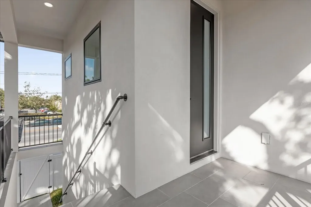 4401 Rockledge Road Orlando FL 32807