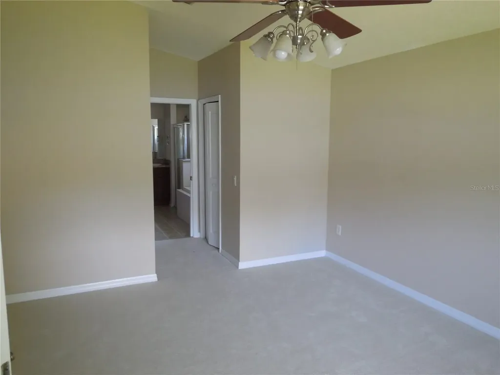 15447 Osprey Glen Drive Lithia FL 33547