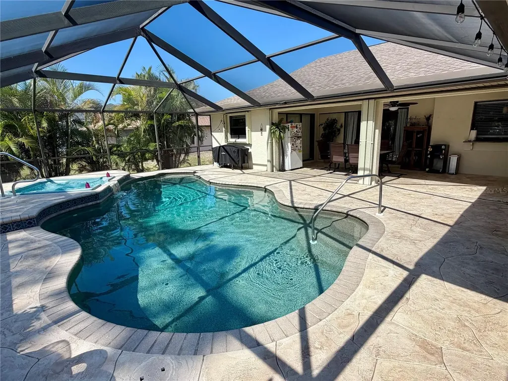 1087 Bay Harbor Drive Englewood FL 34224