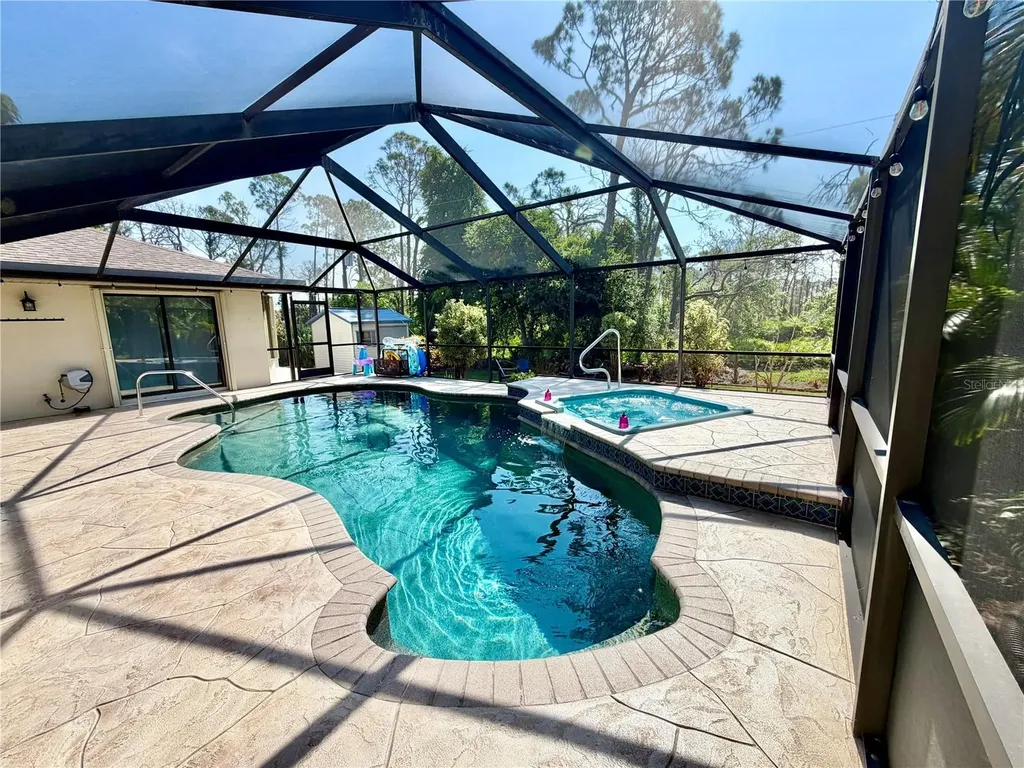 1087 Bay Harbor Drive Englewood FL 34224