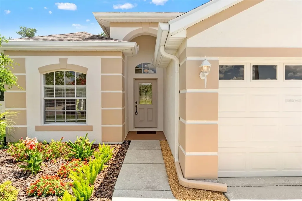 2913 Banyan Hill Lane Land O Lakes FL 34639