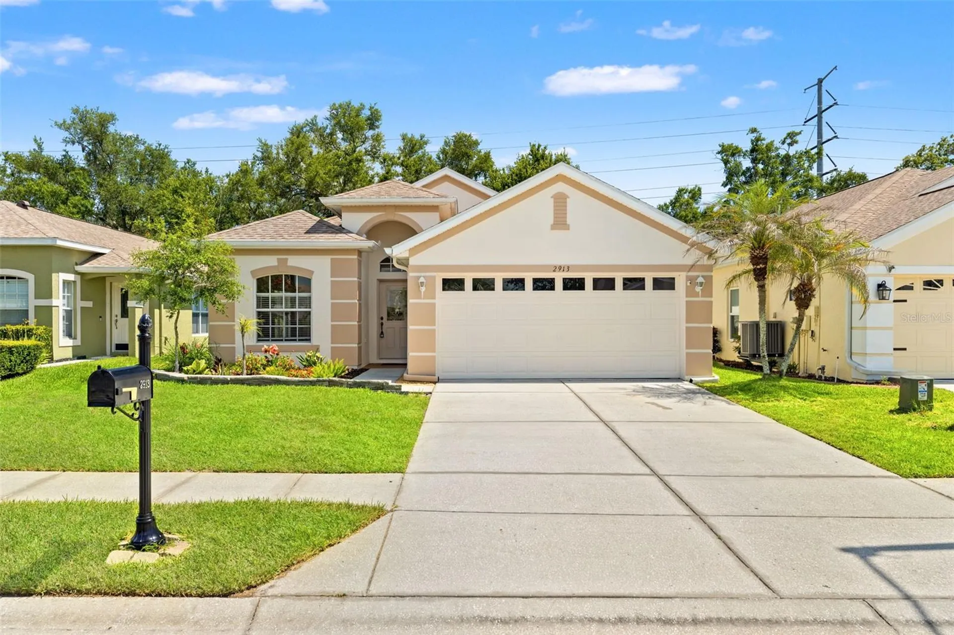 2913 Banyan Hill Lane Land O Lakes FL 34639