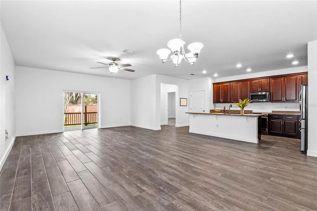 3627 Palm Avenue Apopka FL 32703