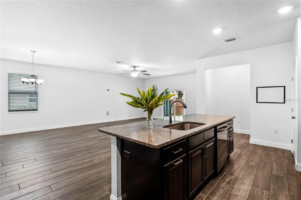 3627 Palm Avenue Apopka FL 32703
