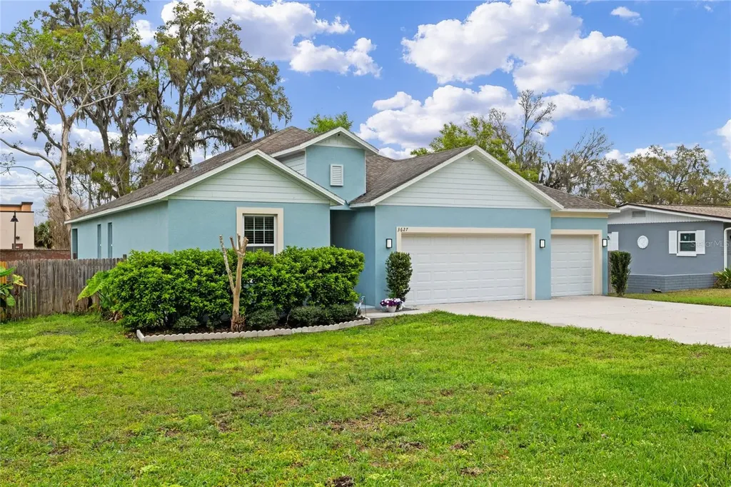 3627 Palm Avenue Apopka FL 32703
