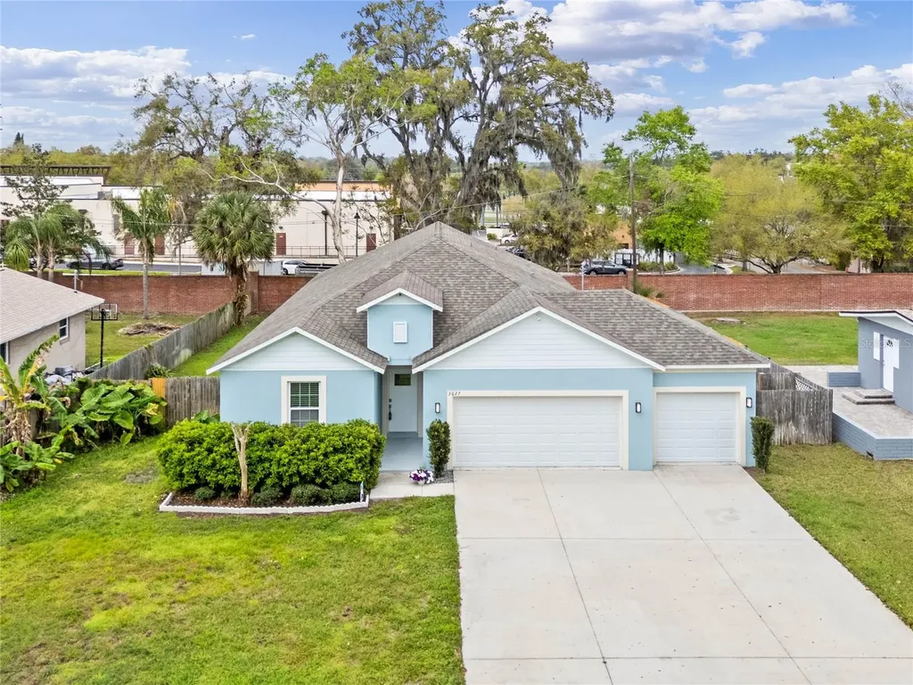 3627 Palm Avenue Apopka FL 32703