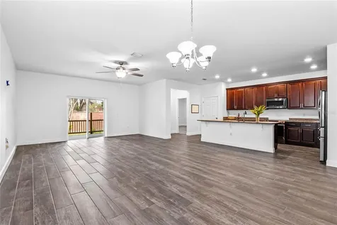 3627 Palm Avenue Apopka FL 32703