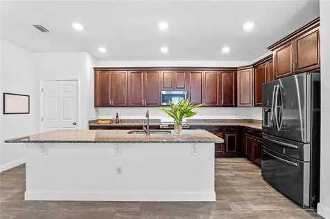 3627 Palm Avenue Apopka FL 32703