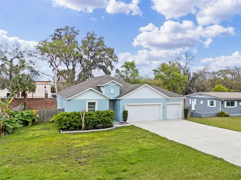 3627 Palm Avenue Apopka FL 32703