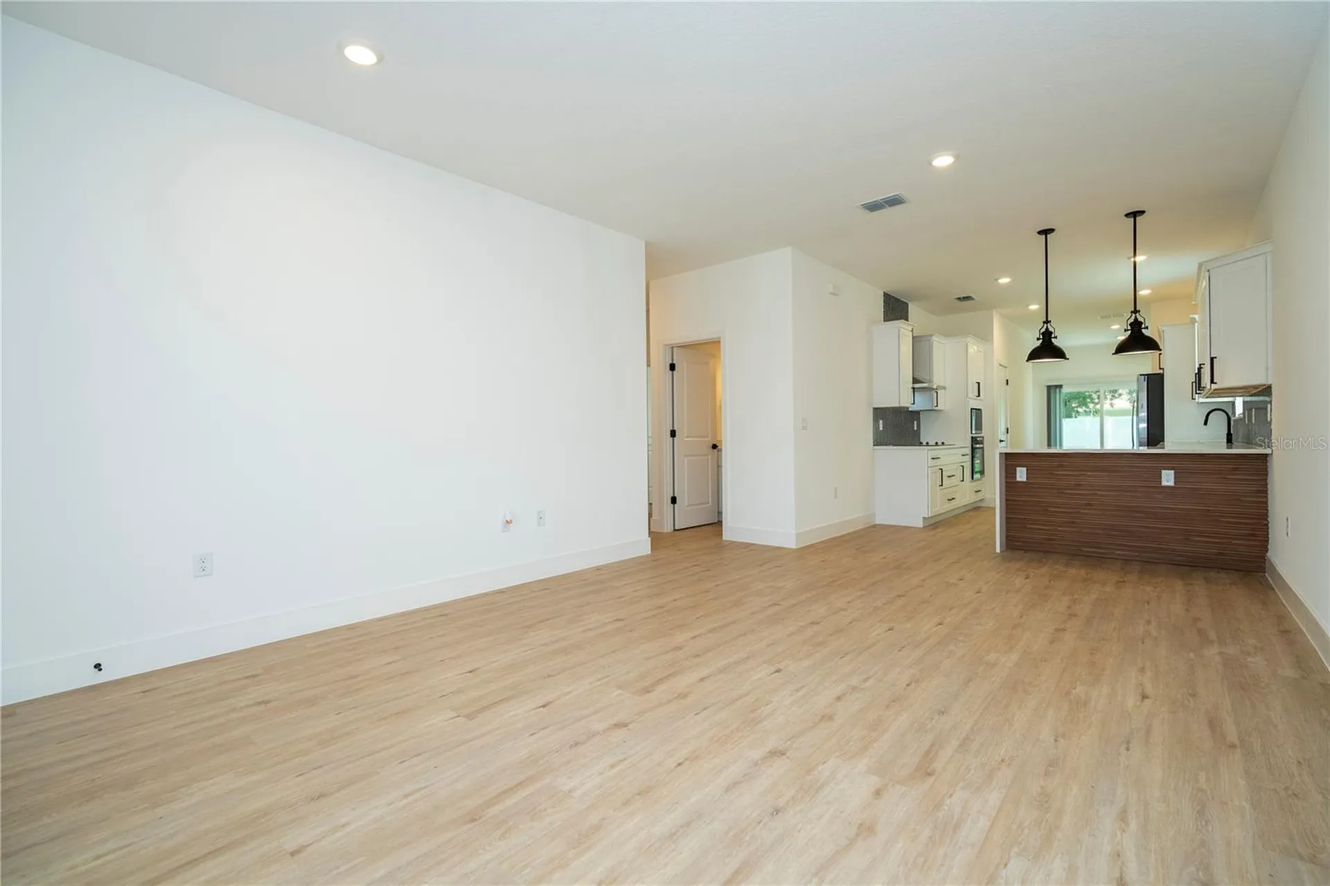4419 College Drive Orlando FL 32811