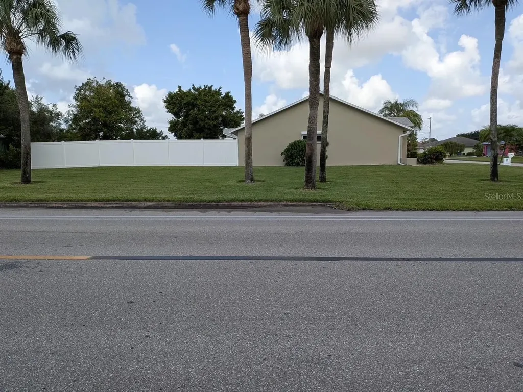 201 Danby Road Lehigh Acres FL 33936