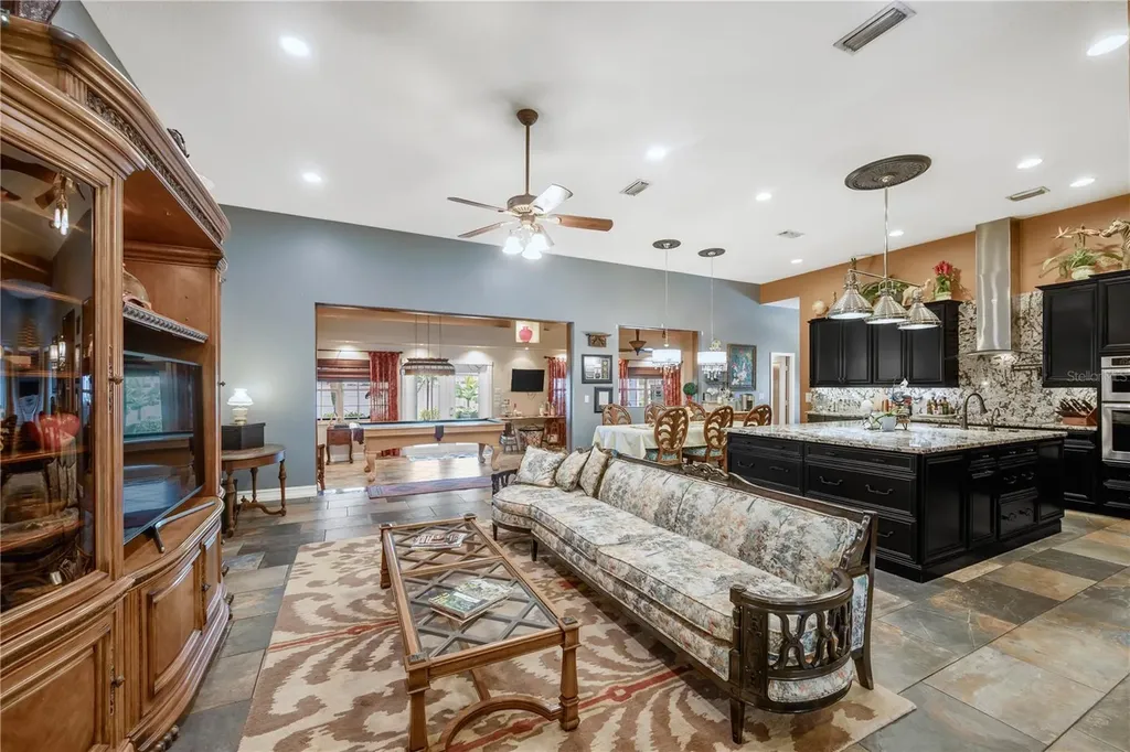 1128 Lumsden Trace Circle Valrico FL 33594