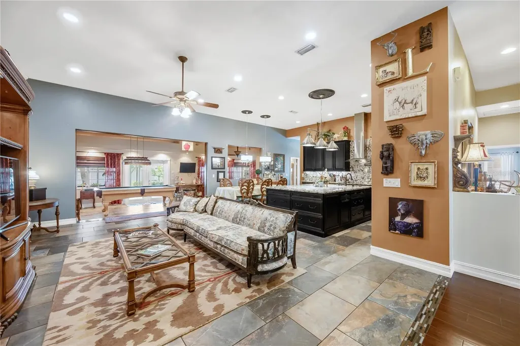 1128 Lumsden Trace Circle Valrico FL 33594