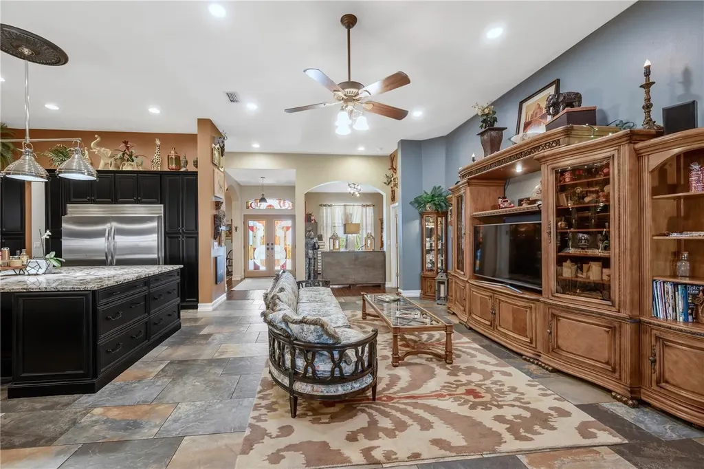 1128 Lumsden Trace Circle Valrico FL 33594