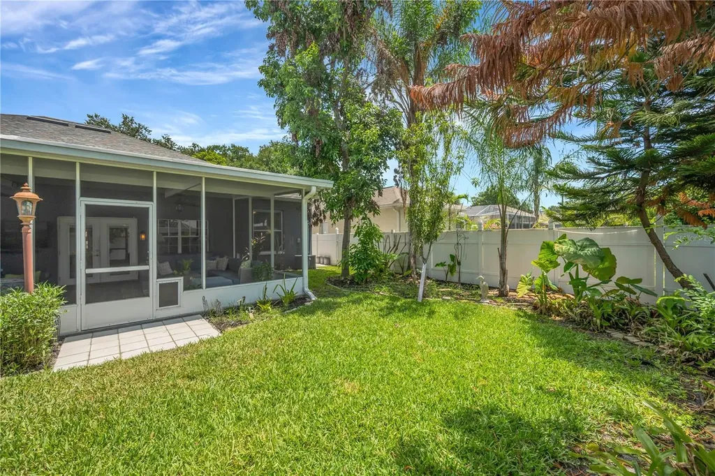 1128 Lumsden Trace Circle Valrico FL 33594