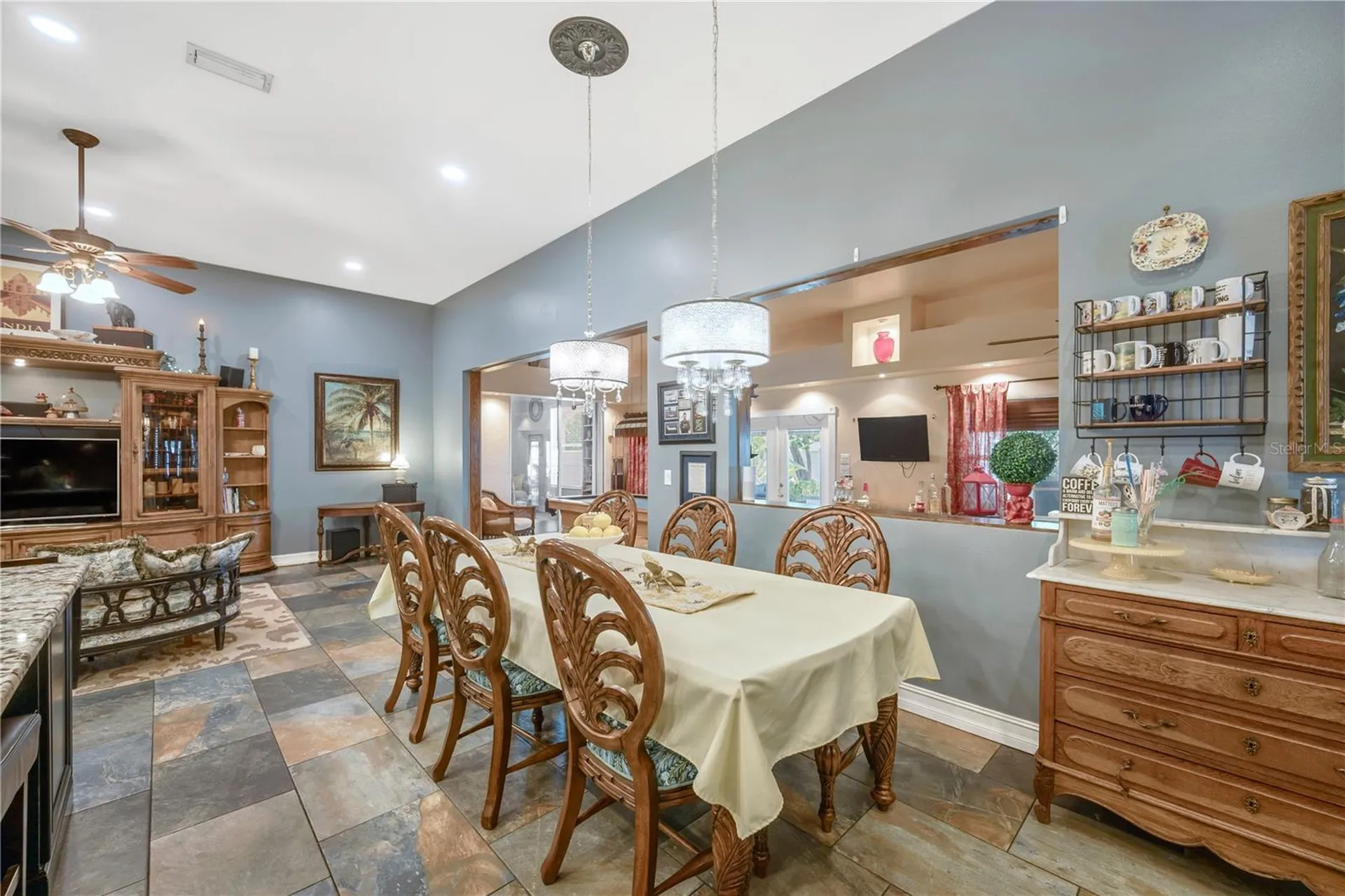 1128 Lumsden Trace Circle Valrico FL 33594