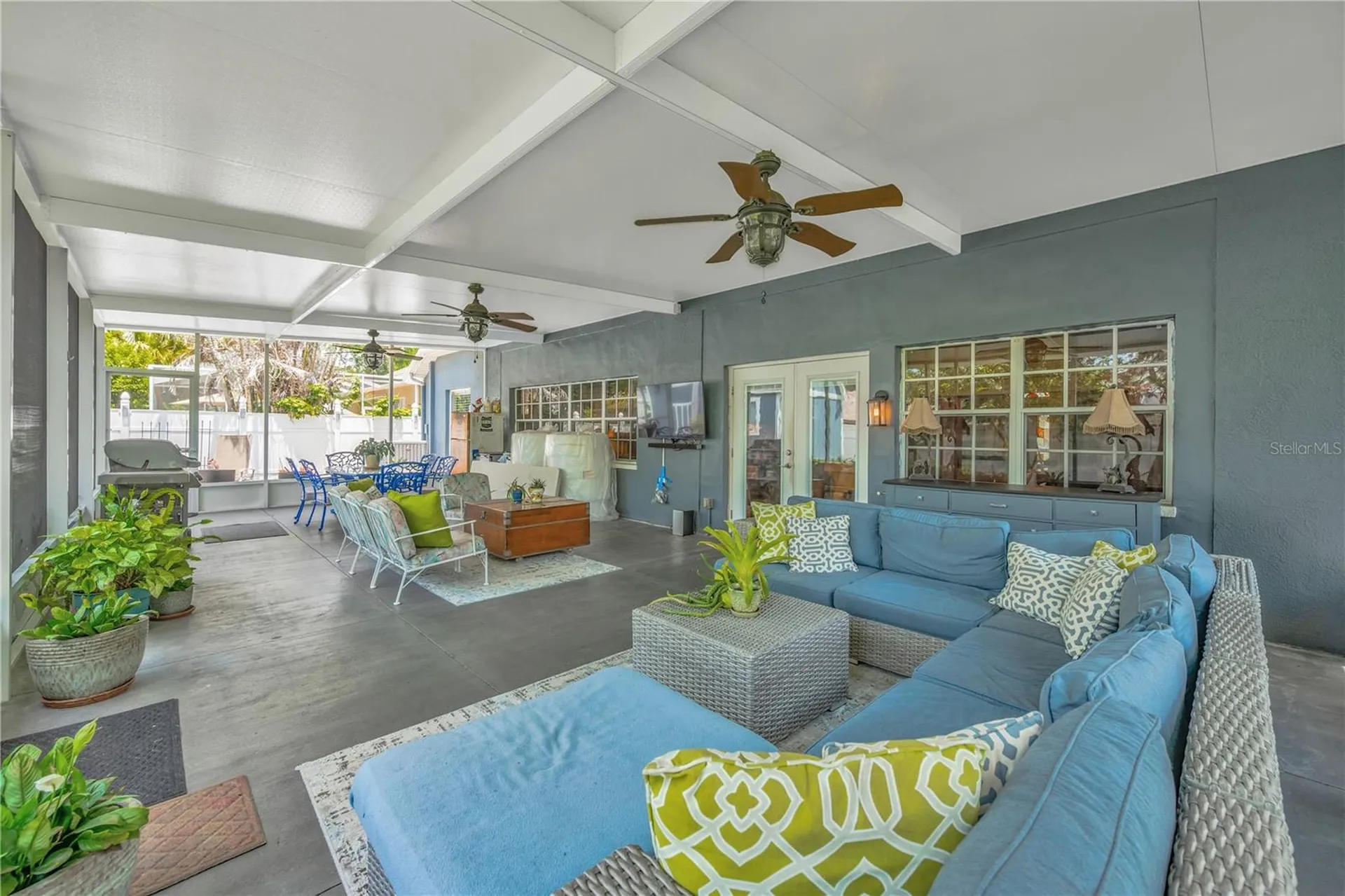 1128 Lumsden Trace Circle Valrico FL 33594