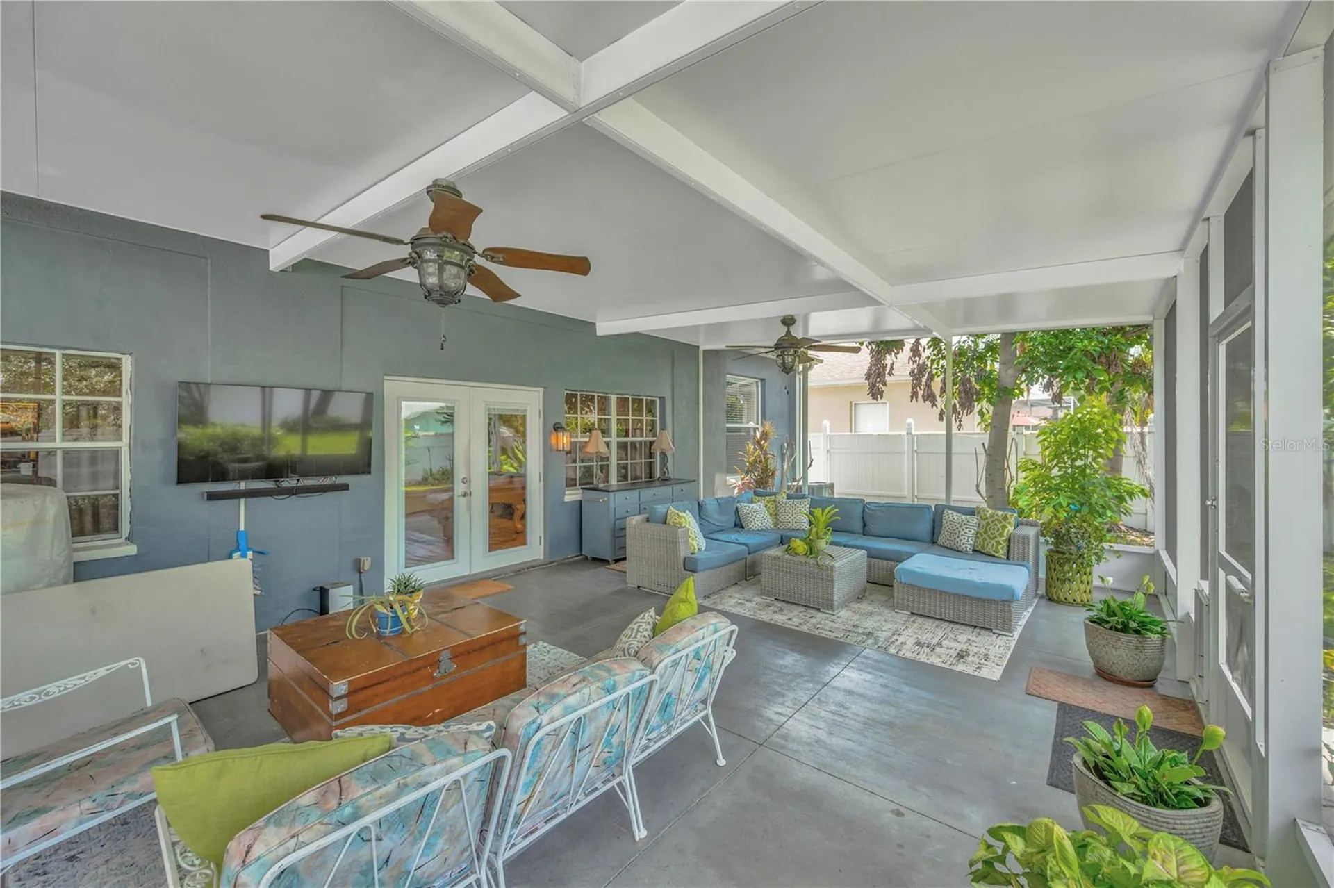 1128 Lumsden Trace Circle Valrico FL 33594