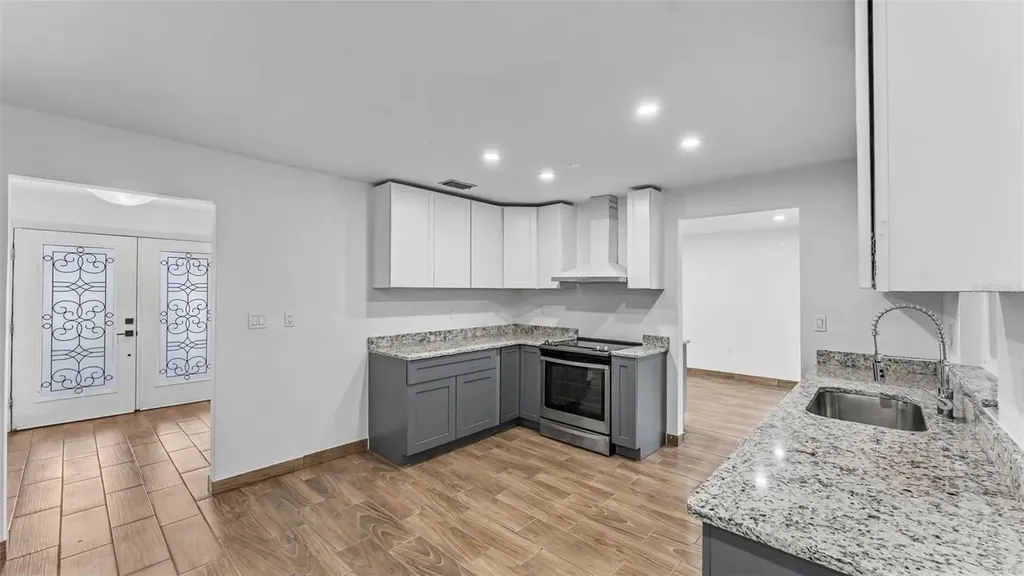 2055 Avenue C Mulberry FL 33860