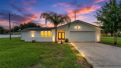 2055 Avenue C Mulberry FL 33860