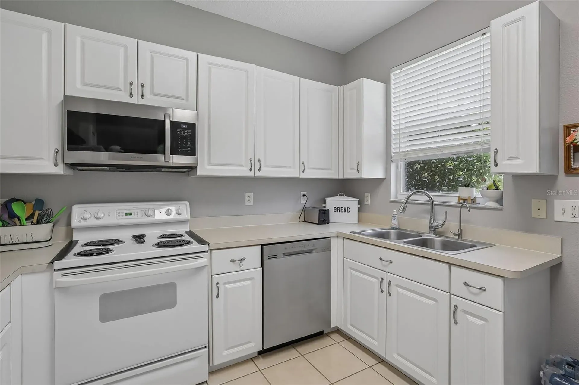 34842 Teeview Lane Zephyrhills FL 33541