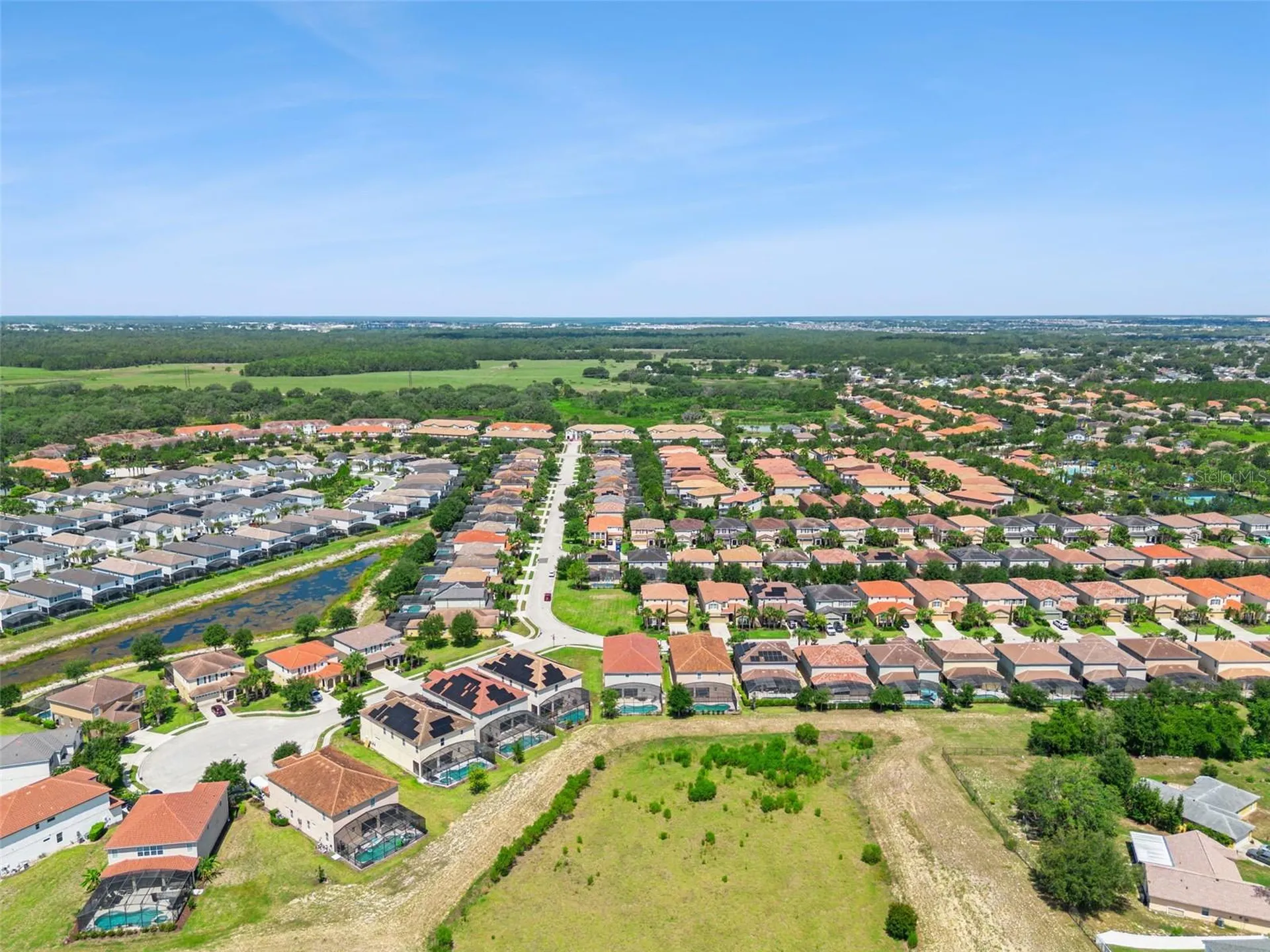 5304 Oakbourne Avenue Davenport FL 33837