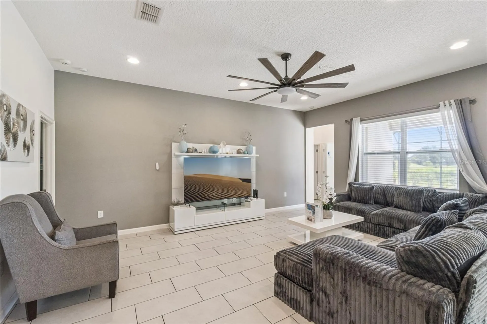 5304 Oakbourne Avenue Davenport FL 33837