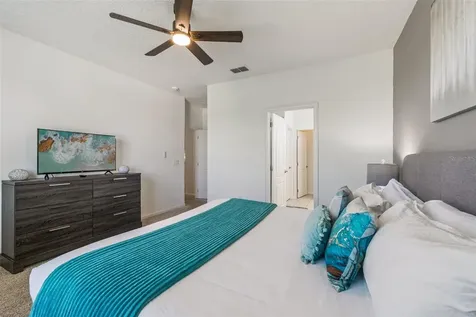 5304 Oakbourne Avenue Davenport FL 33837