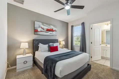 5304 Oakbourne Avenue Davenport FL 33837