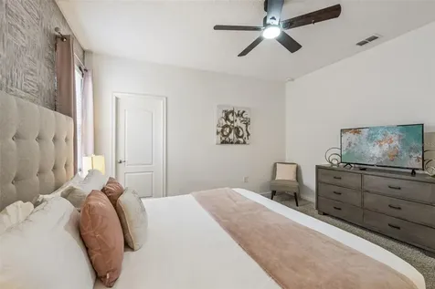 5304 Oakbourne Avenue Davenport FL 33837