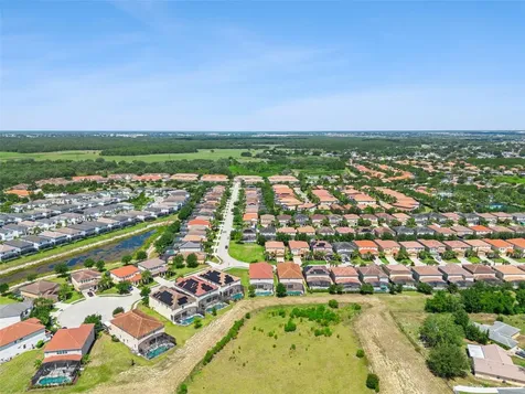 5304 Oakbourne Avenue Davenport FL 33837