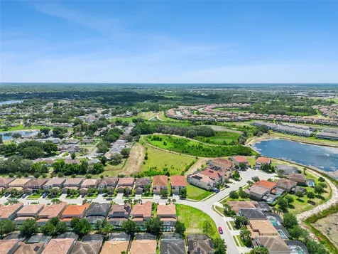 5304 Oakbourne Avenue Davenport FL 33837