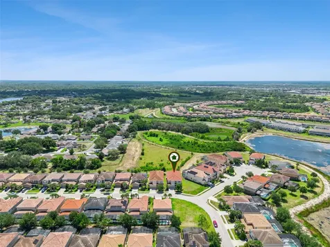 5304 Oakbourne Avenue Davenport FL 33837