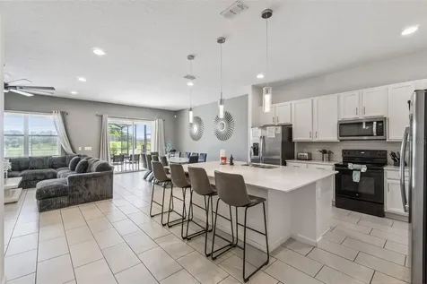 5304 Oakbourne Avenue Davenport FL 33837