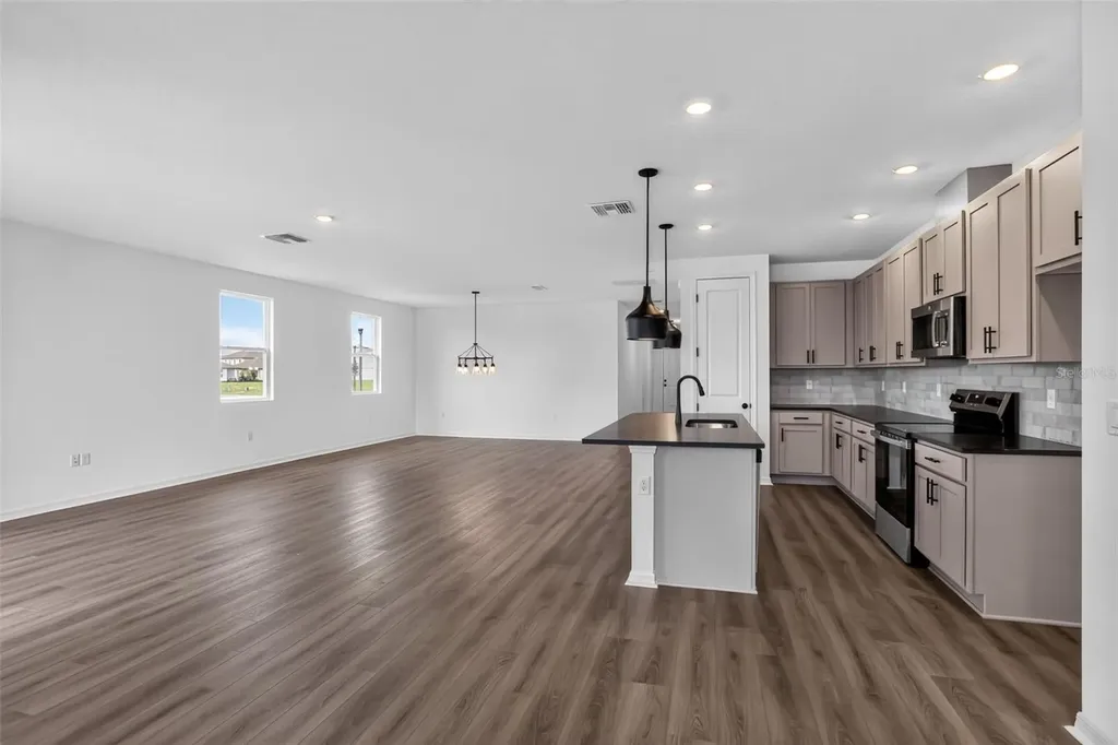 30149 Misty Pines Road Mount Dora FL 32757