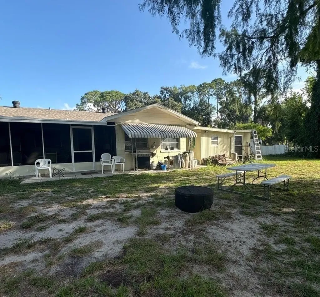 12034 Pine Court Leesburg FL 34788