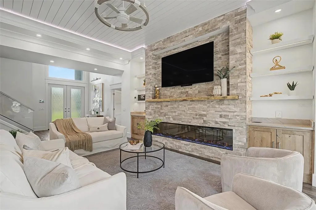 3781 Executive Drive Palm Harbor FL 34685