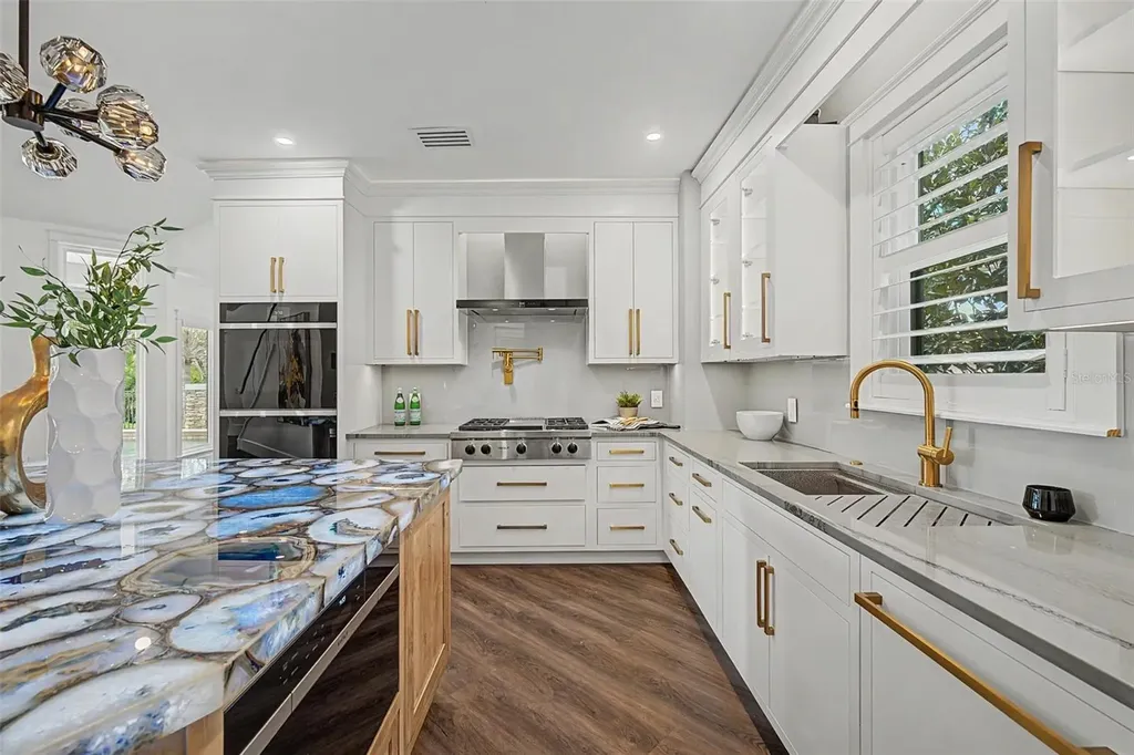 3781 Executive Drive Palm Harbor FL 34685