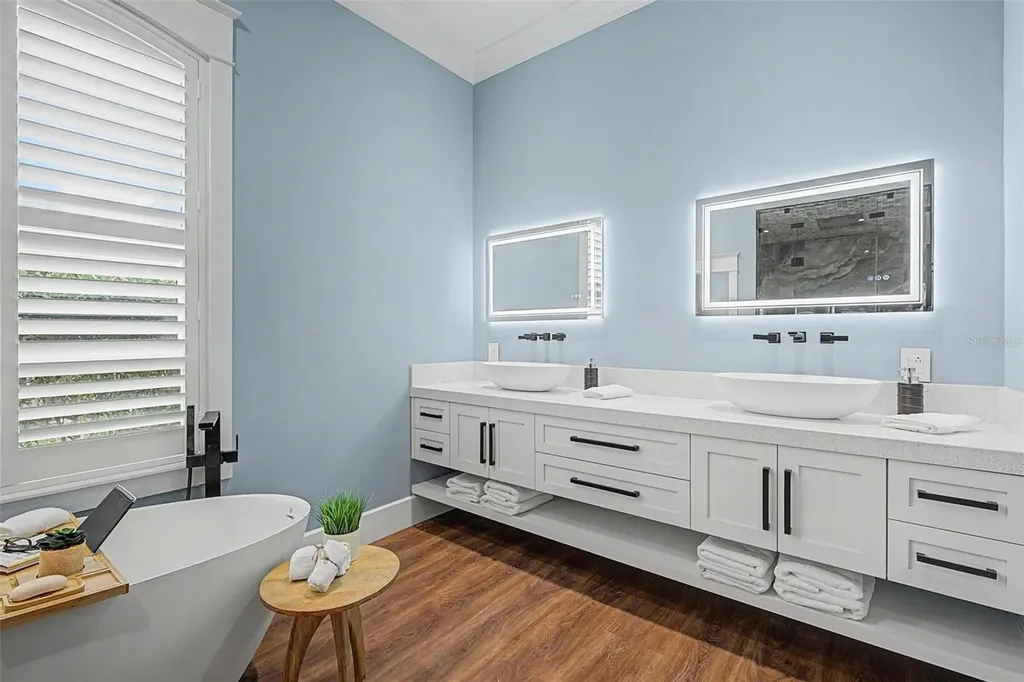 3781 Executive Drive Palm Harbor FL 34685