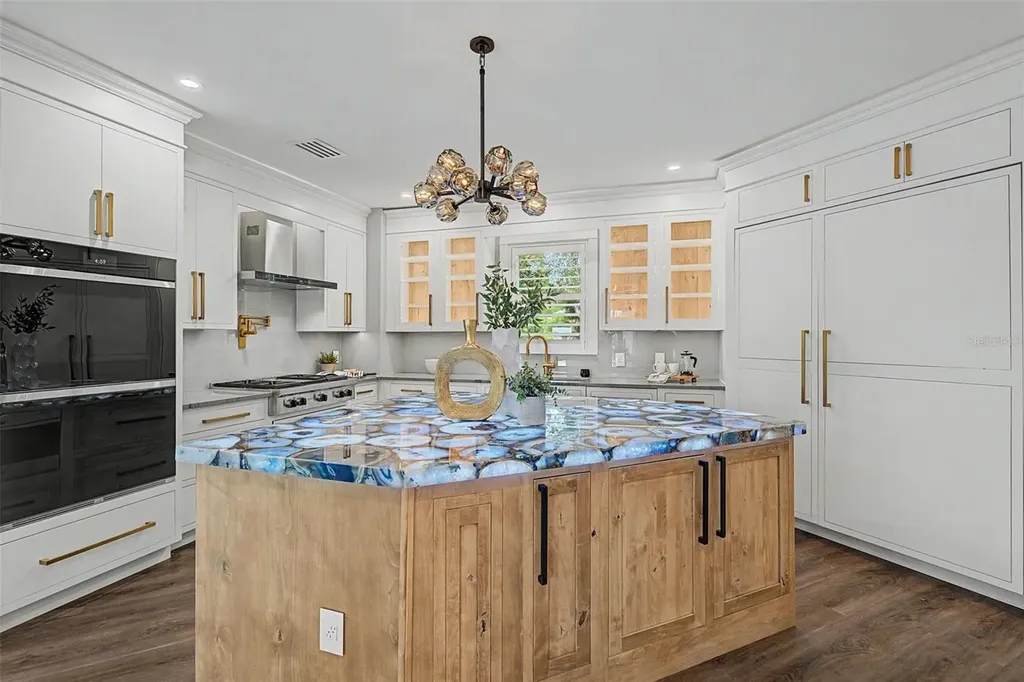 3781 Executive Drive Palm Harbor FL 34685