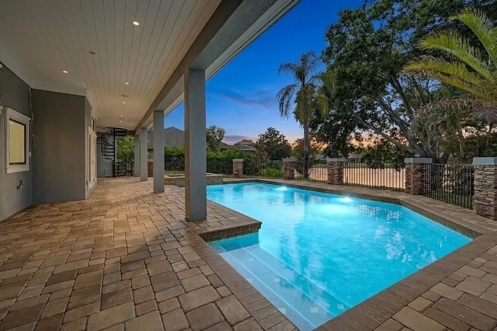 3781 Executive Drive Palm Harbor FL 34685