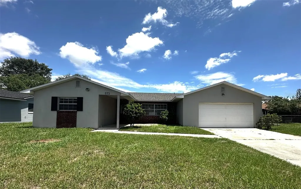 573 Benjamin Franklin Place Orlando FL 32809