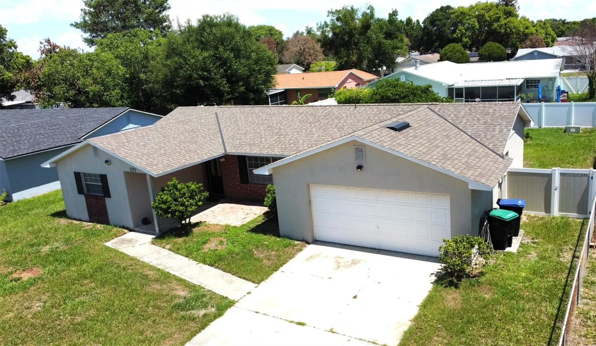 573 Benjamin Franklin Place Orlando FL 32809
