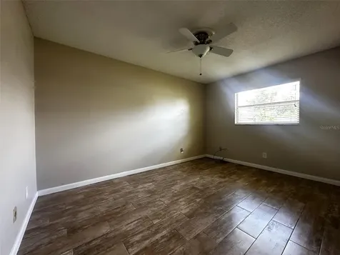 573 Benjamin Franklin Place Orlando FL 32809