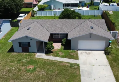 573 Benjamin Franklin Place Orlando FL 32809