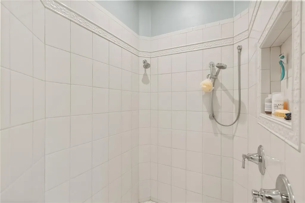 5115 Cranes Point Court Orlando FL 32839