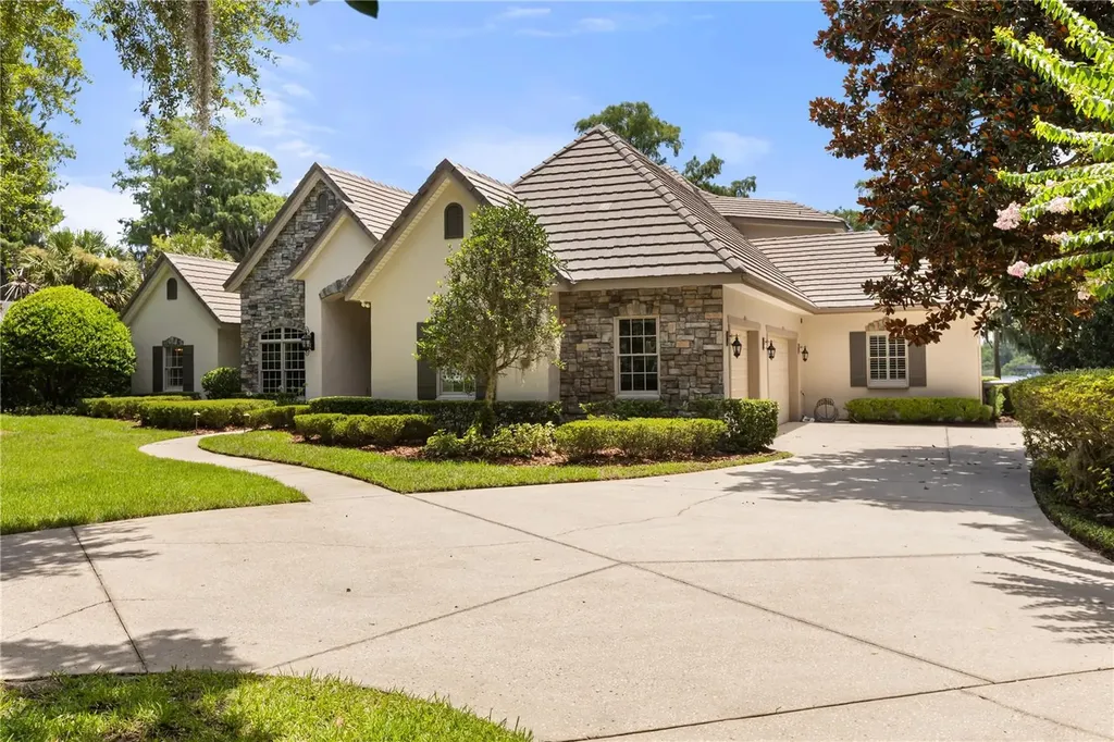 5115 Cranes Point Court Orlando FL 32839